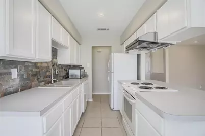 6409 Patino Court, Watauga, TX 76148 - Photo 12