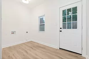 8808 Old Homestead Dr, Dallas, TX 75217 - Photo 22