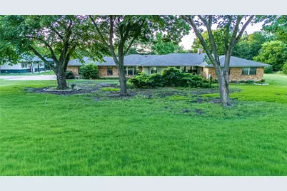 320 Estelles Lane, Lucas, TX 75002 - Photo 2