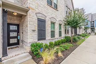 3521 Treasure Dr, Plano, TX 75074 - Photo 2