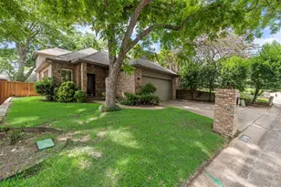 2314 Club Oaks Ct, McKinney, TX 75072 - Photo 1