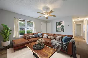 1119 Chester St, Cleburne, TX 76033 - Photo 4