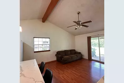 738 Cindy Lane, Grand Prairie, TX 75052 - Photo 8