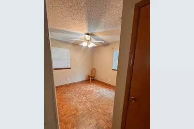 738 Cindy Lane, Grand Prairie, TX 75052 - Photo 16