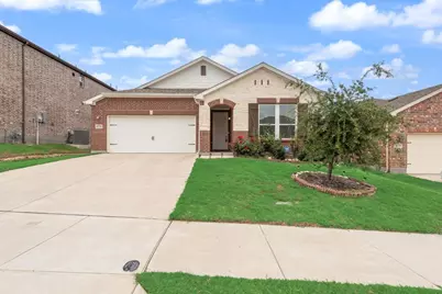8732 Heliotrope Lane, Fort Worth, TX 76131 - Photo 2