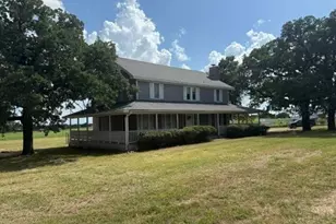 1662 Preskitt Rd, Decatur, TX 76234 - Photo 2