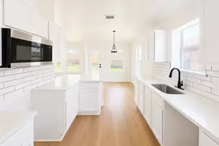 1511 Jacksons Run, Greenville, TX 75402 - Photo 4