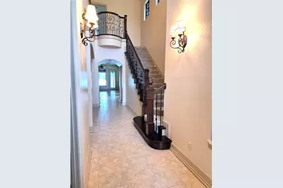 7917 Club Court, Fort Worth, TX 76179 - Photo 4