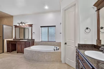 7917 Club Court, Fort Worth, TX 76179 - Photo 12