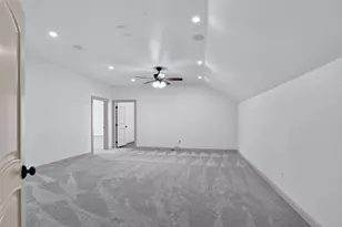 7917 Club Ct, Fort Worth, TX 76179 - Photo 16