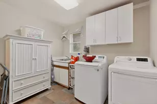 6917 Truxton Dr, Dallas, TX 75231 - Photo 34