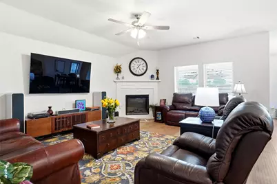 1808 Briar Rose Drive, Denton, TX 76207 - Photo 4