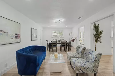 1870 El Paso Street, Lewisville, TX 75077 - Photo 10
