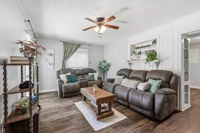 3601 Primrose Avenue, Fort Worth, TX 76111 - Photo 8