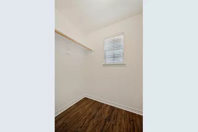 8013 Hidden Oaks Drive, Fort Worth, TX 76120 - Photo 16