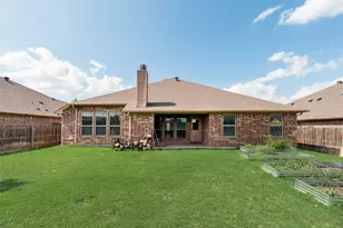 673 Fossil Wood Dr, Saginaw, TX 76179 - Photo 30