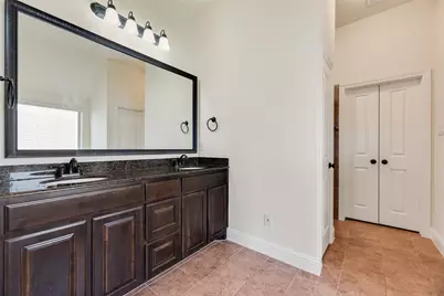 673 Fossil Wood Drive, Saginaw, TX 76179 - Photo 18