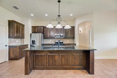 673 Fossil Wood Drive, Saginaw, TX 76179 - Photo 4