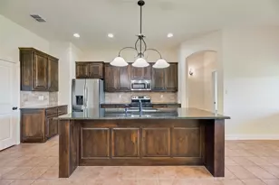673 Fossil Wood Dr, Saginaw, TX 76179 - Photo 4