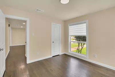 1605 Pine Street, Grand Prairie, TX 75050 - Photo 24