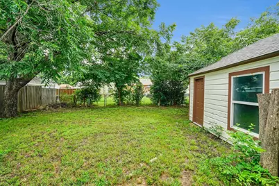 1605 Pine Street, Grand Prairie, TX 75050 - Photo 24