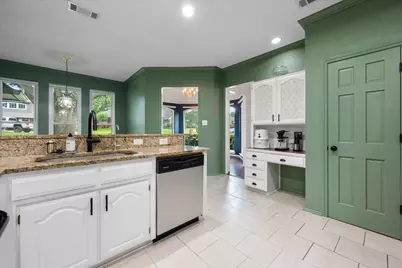 4505 Long Island Lane, Arlington, TX 76017 - Photo 16