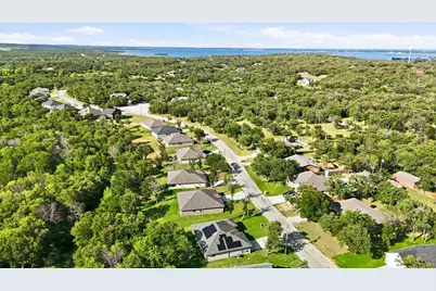 105 Jim Walters Drive, Runaway Bay, TX 76426 - Photo 32