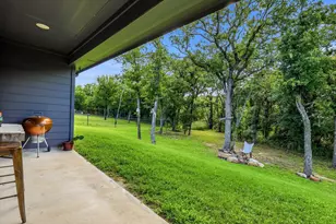 105 Jim Walters Dr, Runaway Bay, TX 76426 - Photo 24