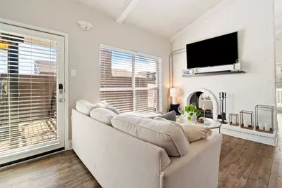 5916 Sandhurst Lane #225, Dallas, TX 75206 - Photo 2