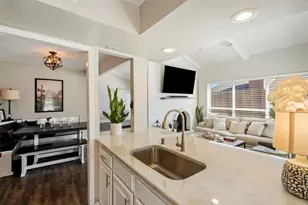 5916 Sandhurst Ln, Dallas, TX 75206 - Photo 8