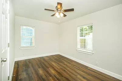 2502 Helmet Street, Irving, TX 75060 - Photo 16