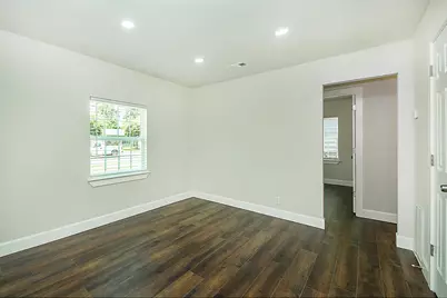 2502 Helmet Street, Irving, TX 75060 - Photo 2