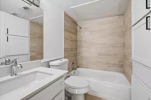 133 N Bailey Ave, Fort Worth, TX 76107 - Photo 20