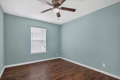 1618 Willow Street, Grand Prairie, TX 75050 - Photo 18
