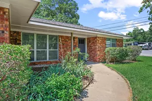 1301 Crestview Dr, Denison, TX 75020 - Photo 4