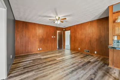 1301 Crestview Drive, Denison, TX 75020 - Photo 14