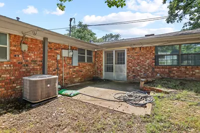 1301 Crestview Drive, Denison, TX 75020 - Photo 34