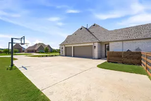 516 Westcreek Ln, Northlake, TX 76226 - Photo 4