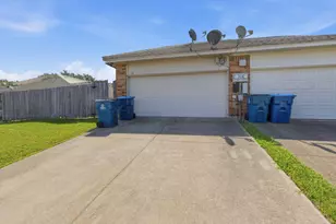 119 Larchbrook Dr, DeSoto, TX 75115 - Photo 26