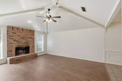 119 Larchbrook Drive, DeSoto, TX 75115 - Photo 6