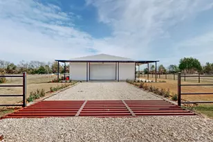 17073 FM2613, Kemp, TX 75143 - Photo 2