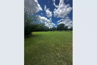701 W Howell Street, Saint Jo, TX 76265 - Photo 4