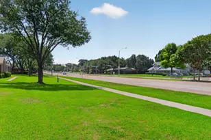 1805 W Spring Creek Pkwy, Plano, TX 75023 - Photo 20