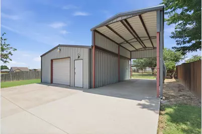 550 Christenberry Road, Springtown, TX 76082 - Photo 36