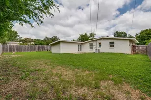 2114 Miriam Ln, Arlington, TX 76010 - Photo 12