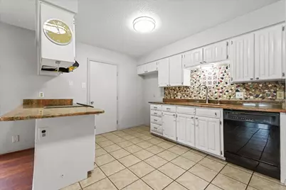 4212 Selina Court, Arlington, TX 76016 - Photo 12