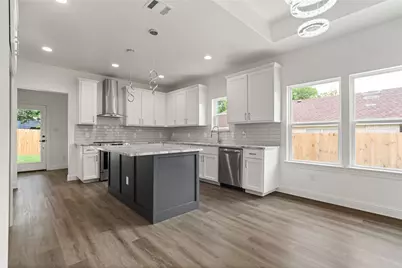 1015 Stella Street, Fort Worth, TX 76104 - Photo 10