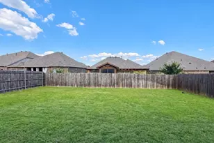 9117 Amistad Ln, Denton, TX 76226 - Photo 10