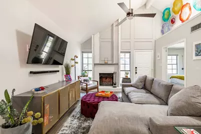 1531 McCoy Street, Dallas, TX 75204 - Photo 4