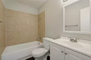 1551 Oakbrook St, Lancaster, TX 75134 - Photo 14
